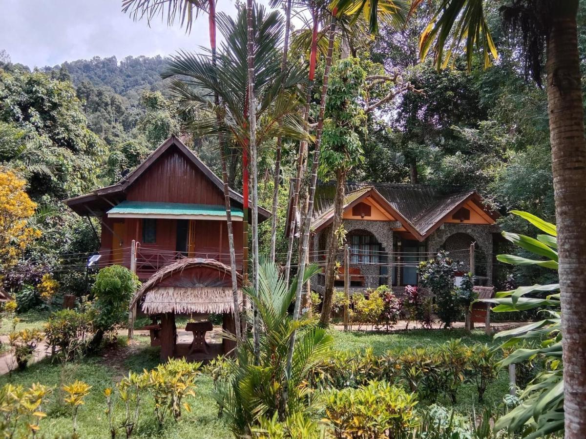 Tree Tops River Huts Khao Sok National Park Extérieur photo